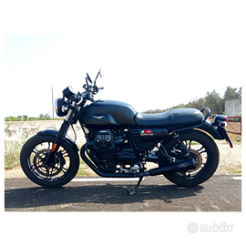 Moto Guzzi v7 iii