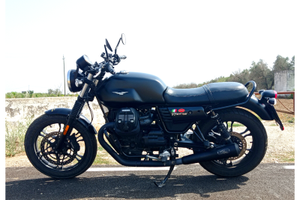 Moto Guzzi v7 iii