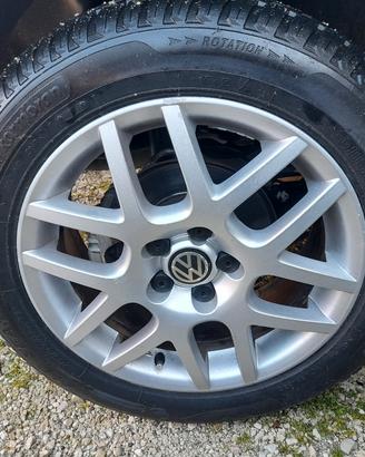 Cerchi in lega 16" golf 4