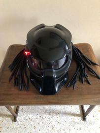 casco Predator 