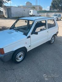 FIAT PANDA 1.1 FIRE ANNO 2003 CON GANCIO TRAINO