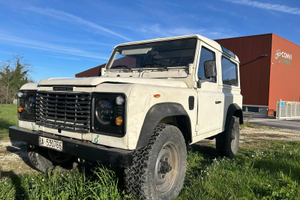 Defender 90 TD autocarro