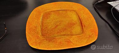 piatto IVV arancione in vetro e foglia d'oro