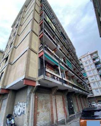 Immobile in asta di 103 m² con 4 locali a Genova