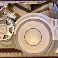 Aspirapolvere ciclonico LG con filo