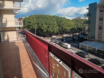 Via Renato Imbriani vani 4 ristrutturato 850