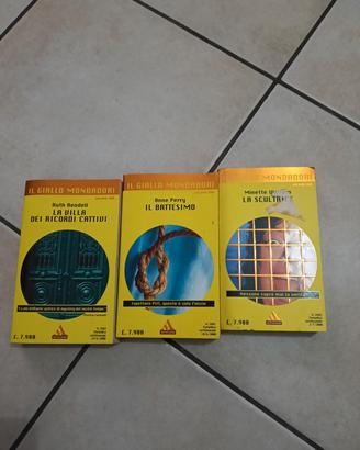 3 libri "Giallo Mondadori"