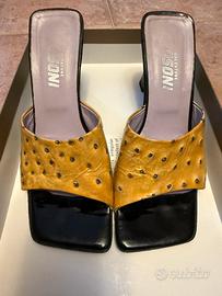 Sandali a punta quadrata con tacco