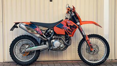 KTM 525 EXC del 2006 immatricolata e revisionata