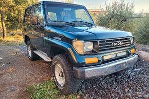 Toyota land cruiser kzj70