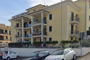 Appartamento Vista Mare con Garage - Via Tevere