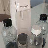 Macchina per gasare l'acqua SODASTREAM