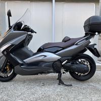 yamaha tmax 500 anno 2008 con 30000km