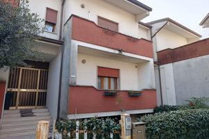 Casa a schiera a Borgo Veneto (PD)