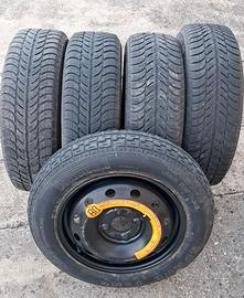 Gomme invernali più cerchi in ferro più ruotino