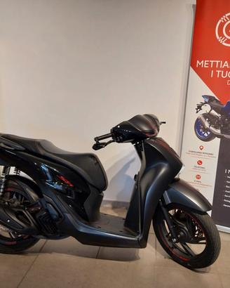 Honda SH 125 DA VETRINA