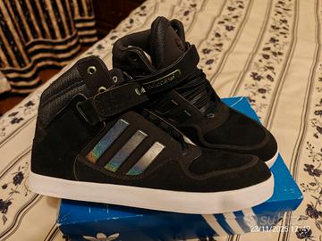 scarpe Adidas uomo AR 2.0 Nere 45 1/3