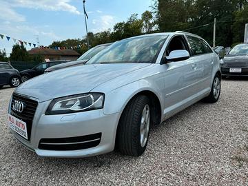 Audi A3 1.6 TDI 105 CV 2012 GARANZIA OK NEOPATENTA