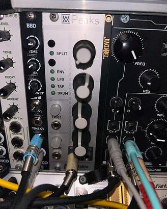 mutable instruments peaks
