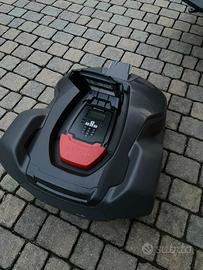 Robot  tosaerba Husqvarna