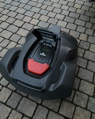 Robot  tosaerba Husqvarna