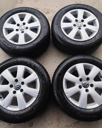 Cerchi in lega Volkswagen  BBS 15" con invernali 