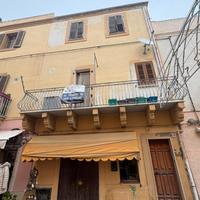 Carloforte centro - Appartamento su due livelli