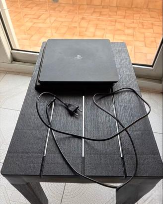 Playstation 4 (PS4) Slim 1 TB