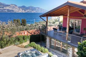 Villa di 292 m² con 5 locali a Brenzone sul Garda
