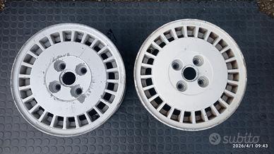 2 cerchi Fiat Uno Turbo Antiskid 88 89 1a serie