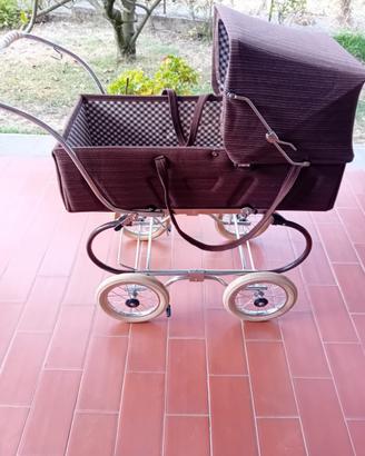 Carrozzina Peg Perego anni 70