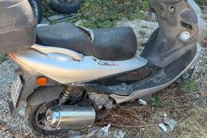 Scooter per ricambi
