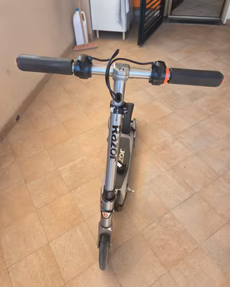 Monopattino Elettrico 