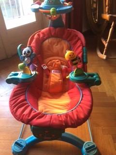 Fisher Price sdraietta sensory con giochi inclusi