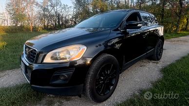 Volvo xc60 D5 2.4D 175cv FWD