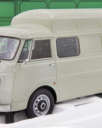 Laudoracing Alfa Romeo F12 Tetto Sopralzato 1:18