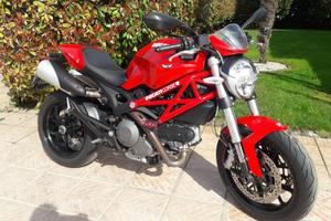 Ducati monster 796