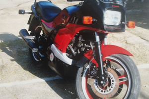 Kawasaki GPZ 750 turbo