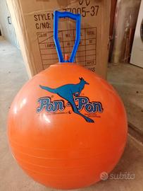 Pop pon pallone cavalcabile