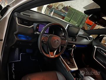 TOYOTA RAV 4 2.5 plug-in hybrid 4wd