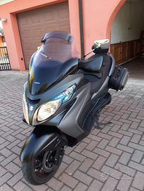 Scooter Suzuki Burgman 400
