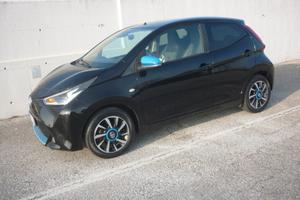 Toyota Aygo 1.0 VVT-i 72 CV 5 porte x-trend