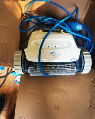 robot per pulizia piscine
