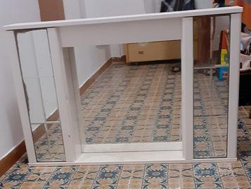 Mobiletto specchio bagno