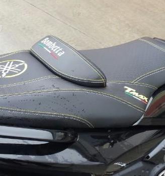 Rivestimento sella cover seat YAMAHA TMAX 2014_12
