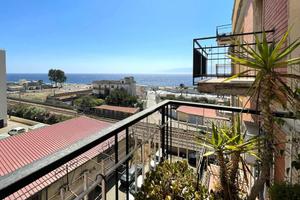 2 LOCALI A REGGIO DI CALABRIA