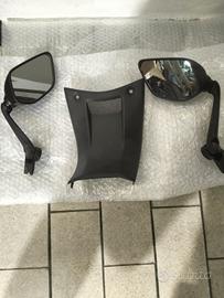 specchietti e scudo per tmax originale Yamaha 