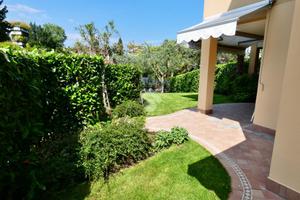 3 LOCALI A DESENZANO DEL GARDA