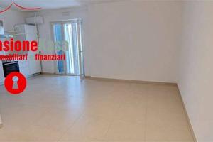 Immobile di 85 m² con 3 locali a Cimitile