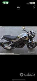 Moto Benelli Leoncino 250